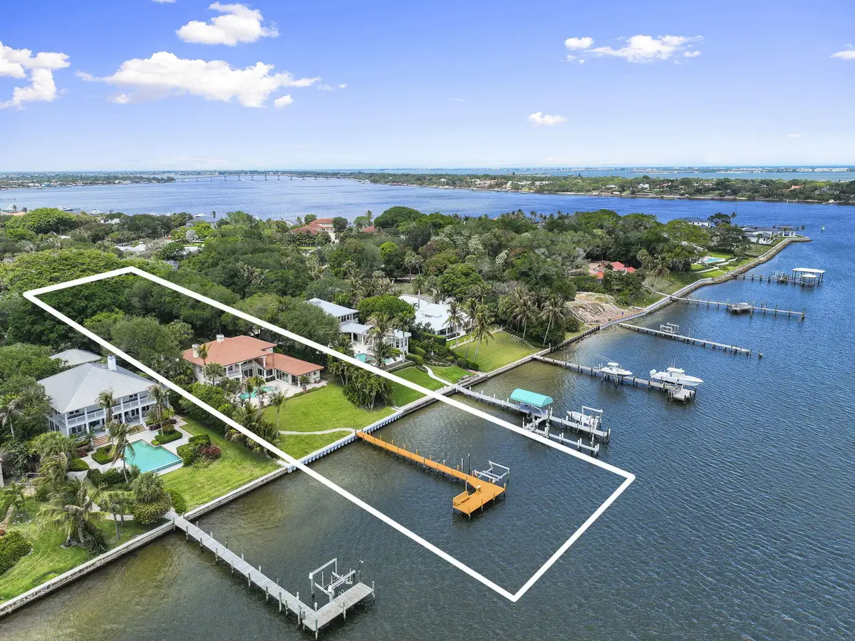 3984 SE Old St Lucie Boulevard, Stuart, FL 34996 - #1
