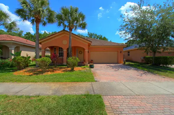 1796 SW Jamesport Drive, Port St Lucie, FL 34953