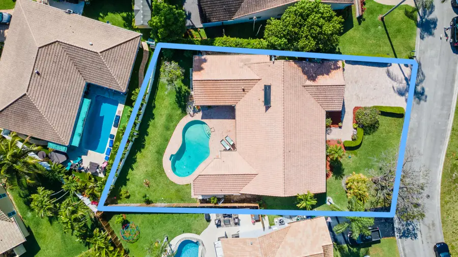 10885 NW 6th Street, Coral Springs, FL 33071 - #2
