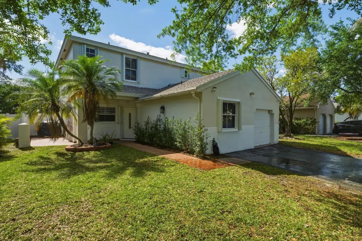 310 NW 207th Way, Pembroke Pines, FL 33029 - #1