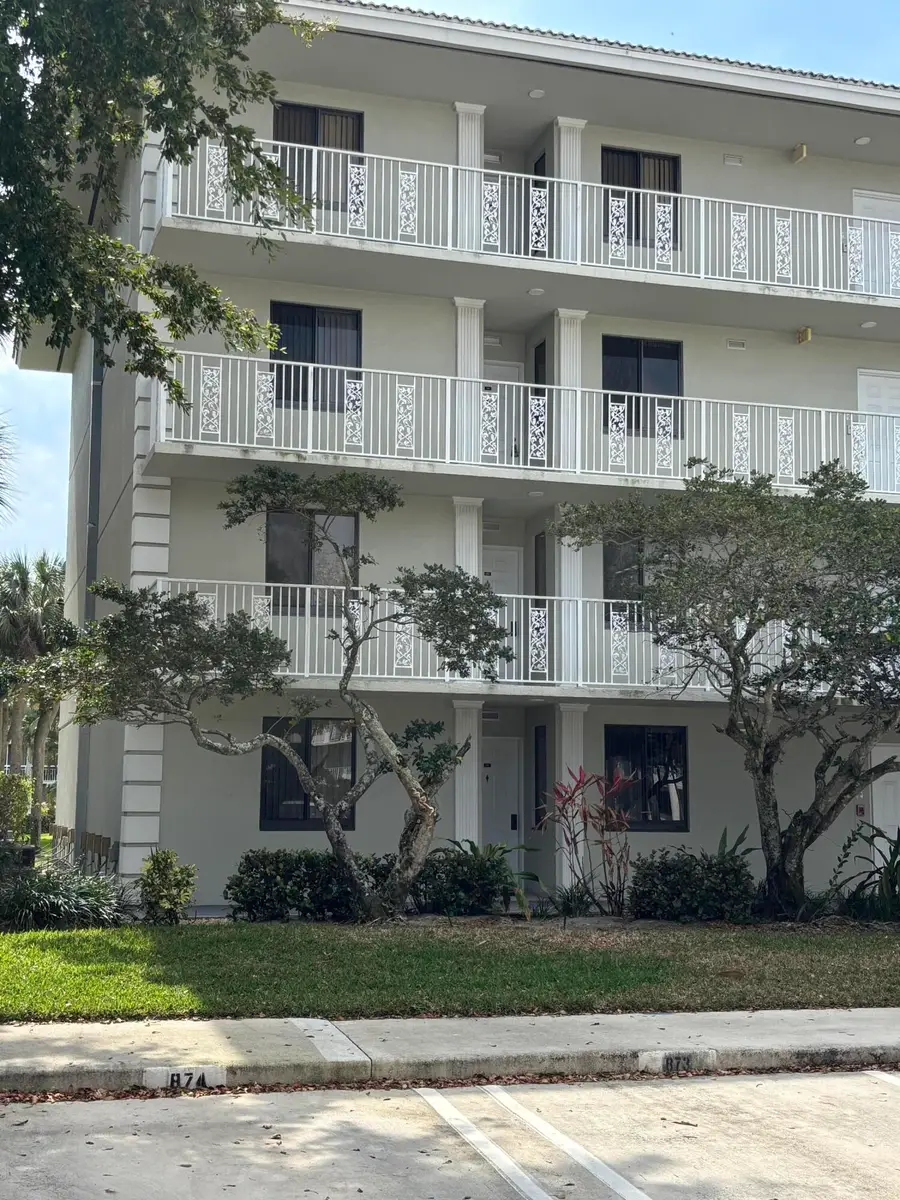2561 Village Boulevard, West Palm Beach, FL 33409 - #2