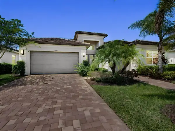 11699 SW Coronado Springs Drive, Port St Lucie, FL 34987