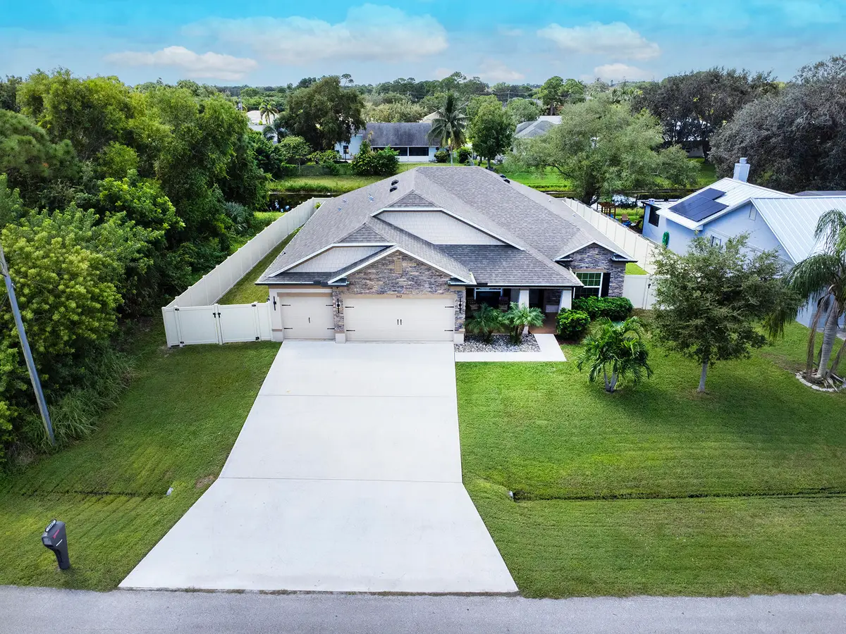 1662 SE North Blackwell Drive, Port Saint Lucie, FL 34952 - #1