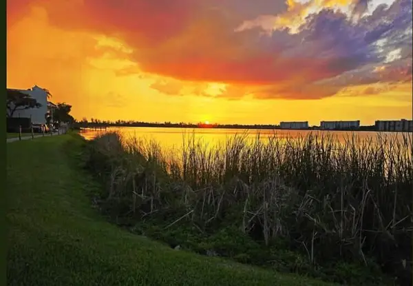118 Lake Emerald Drive #403, Oakland Park, FL 33309