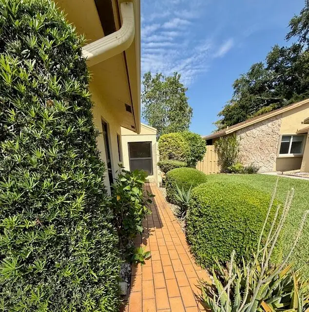 786 NW 31st Avenue, Delray Beach, FL 33445 - #2
