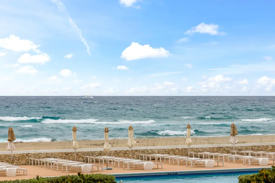 2295 S Ocean Boulevard #302, Palm Beach, FL 33480 - #2