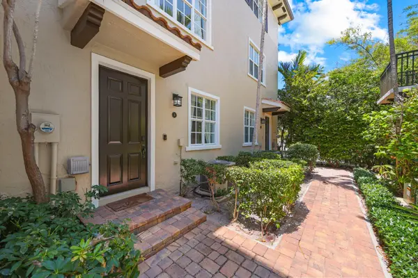 72 SE 6th Avenue #H, Delray Beach, FL 33483