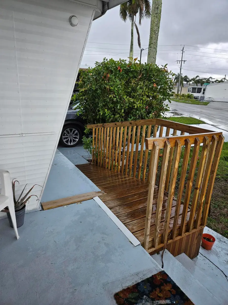 8550 SW 20th Street, Davie, FL 33324 - #2