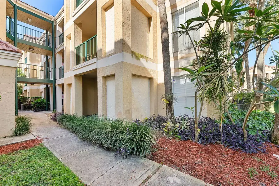 875 Riverside Drive, Coral Springs, FL 33071 - #3