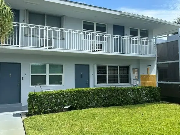 2420 S Federal Highway #10, Boynton Beach, FL 33435