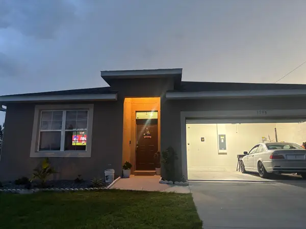 1598 Leeward Avenue Se, Palm Bay, FL 32909