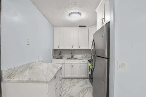 63 Hastings D, West Palm Beach, FL 33417