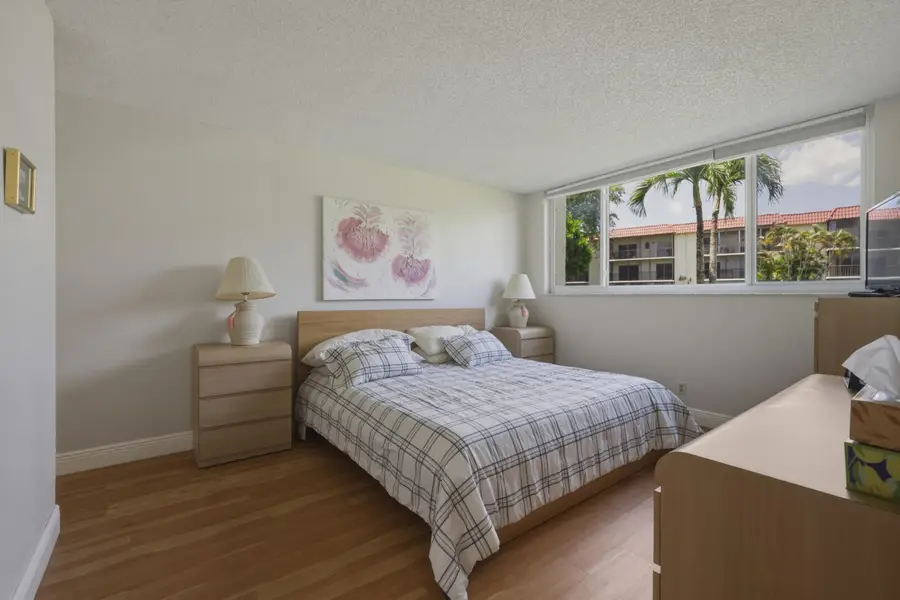 371 S Hollybrook Drive #106, Pembroke Pines, FL 33025 - #3