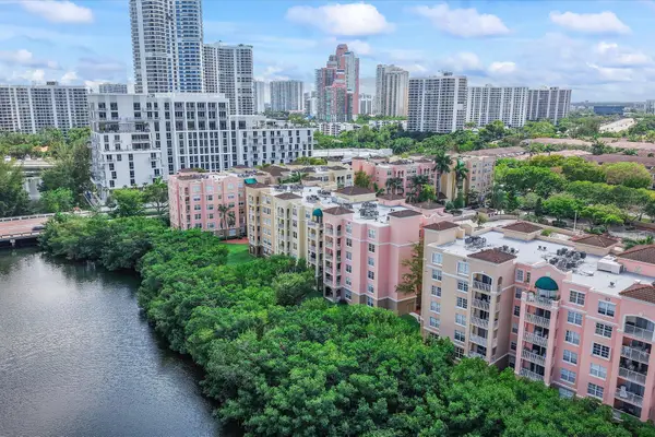 19601 E Country Club Drive #7505, Aventura, FL 33180