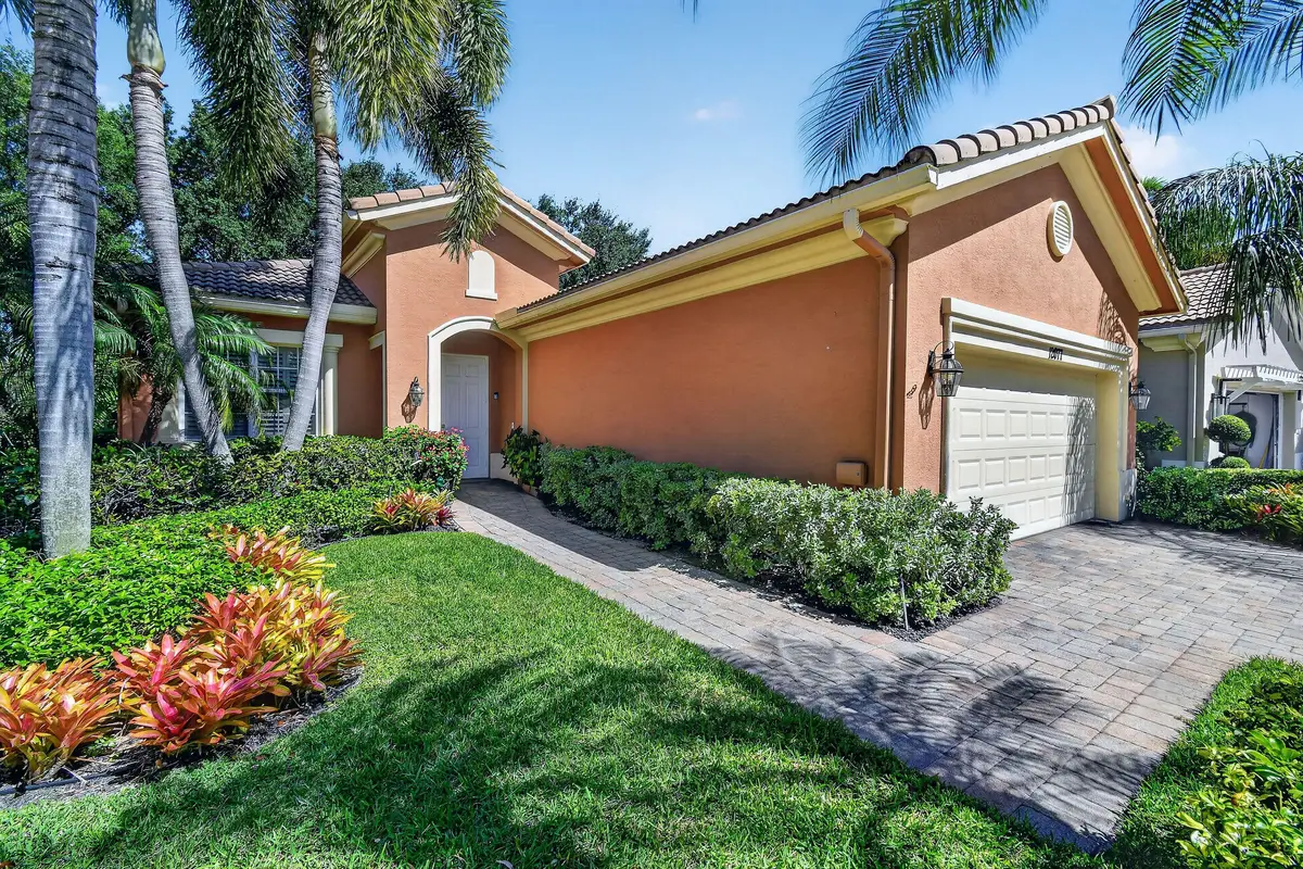 12077 Aviles Circle, Palm Beach Gardens, FL 33418 - #1