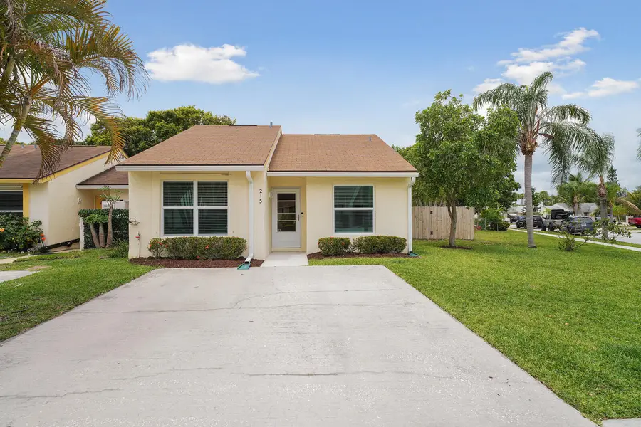215 Palmetto Court, Jupiter, FL 33458 - #2