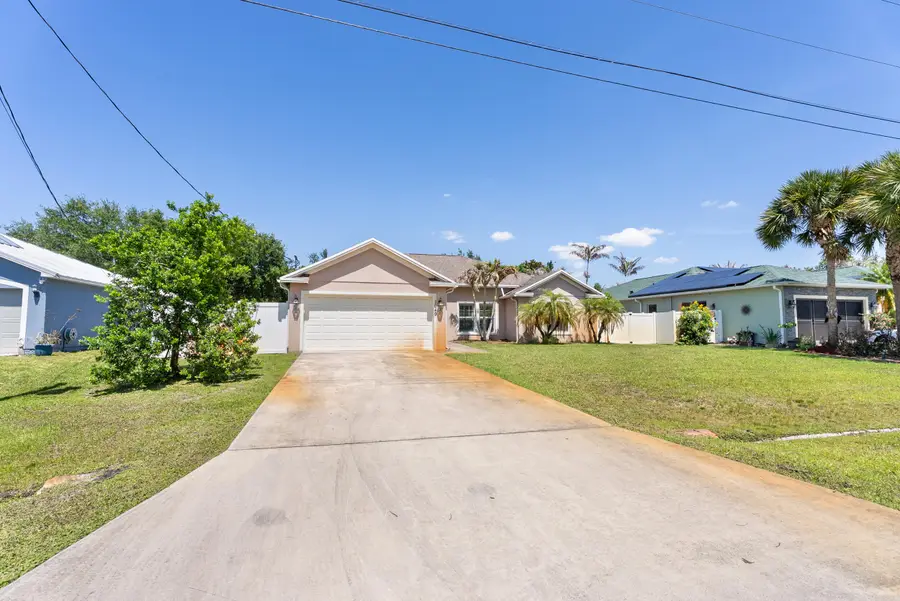 1649 SW Hampshire Lane, Port Saint Lucie, FL 34953 - #2