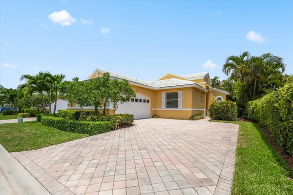 4362 Kensington Park Way, Wellington, FL 33449