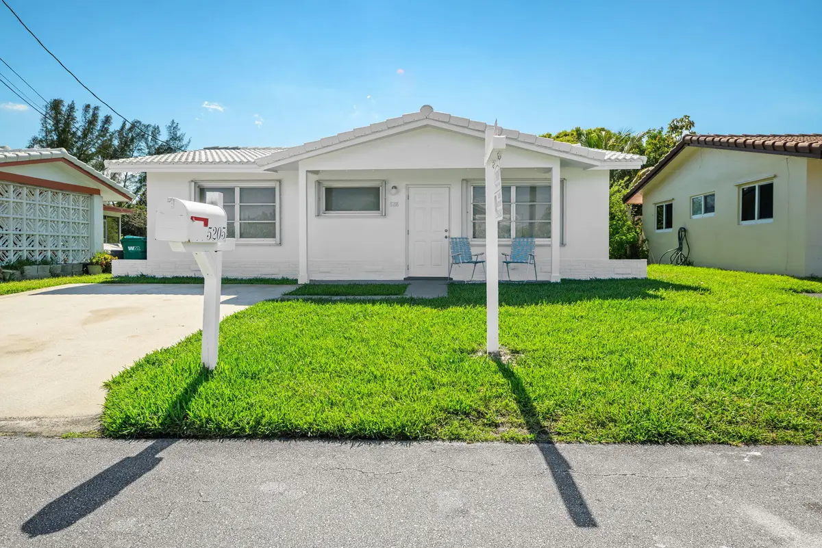 5205 NW 28th Avenue, Tamarac, FL 33309 - #1