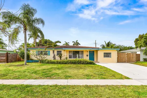 360 NE 23rd Way, Boca Raton, FL 33431