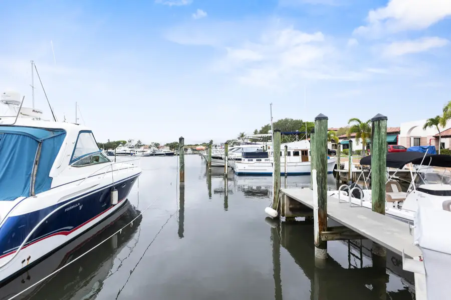 2385 Pga Boulevard, Palm Beach Gardens, FL 33410 - #2