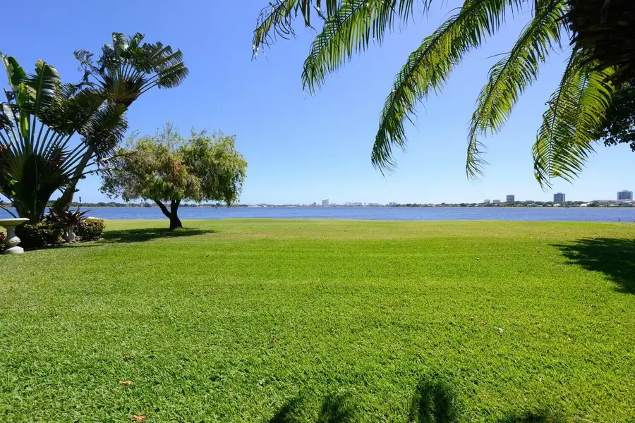 3600 N Shore Drive, West Palm Beach, FL 33407 - #3