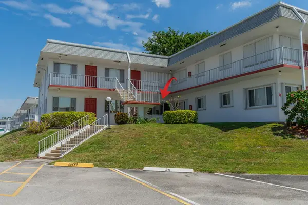3120 Cynthia Lane #115, Lake Worth Beach, FL 33461
