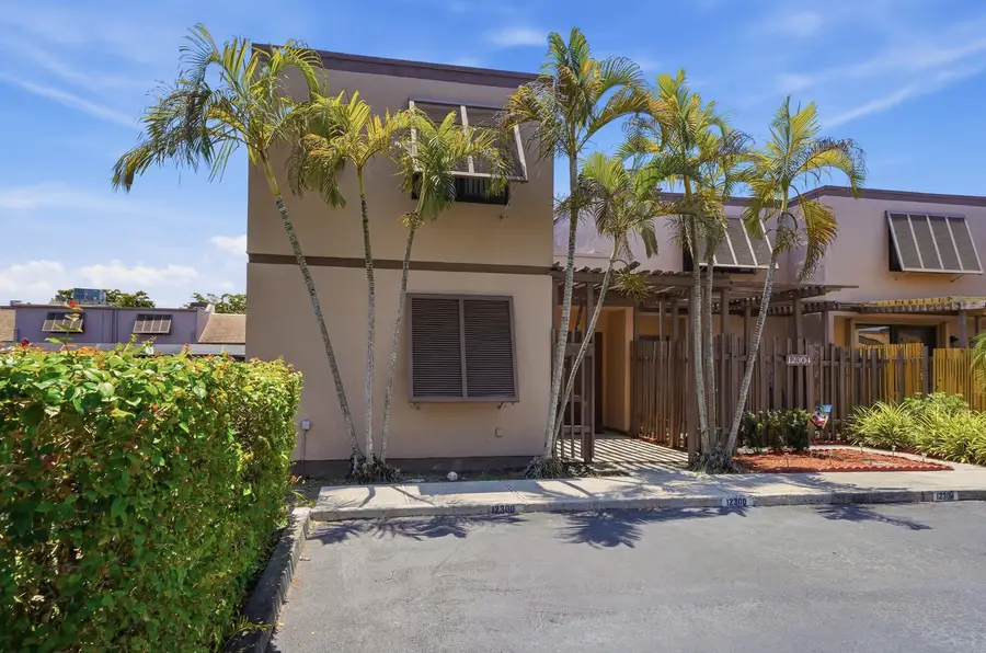 12300 NW 11th Court, Pembroke Pines, FL 33026 - #3