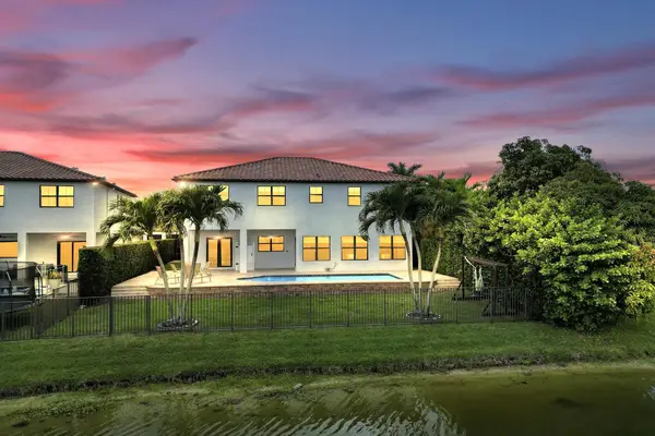 2971 NW 82nd Way, Cooper City, FL 33024