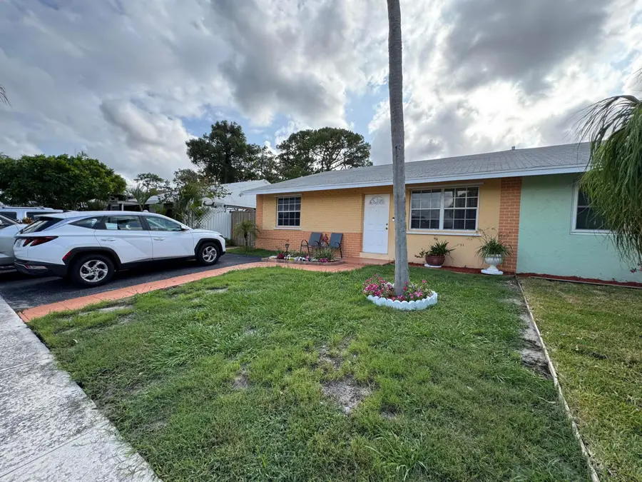 4815 Gladiator Circle, Greenacres, FL 33463 - #3