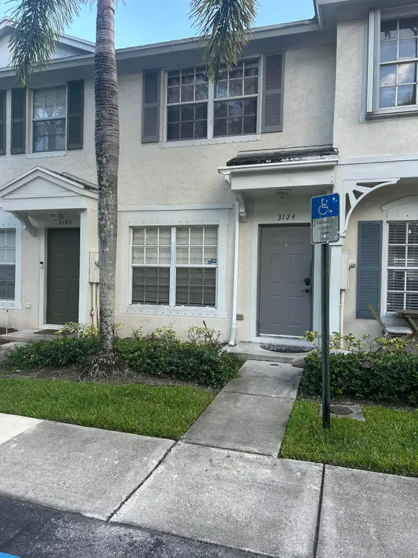 3124 SW 49th Street #119, Dania Beach, FL 33312
