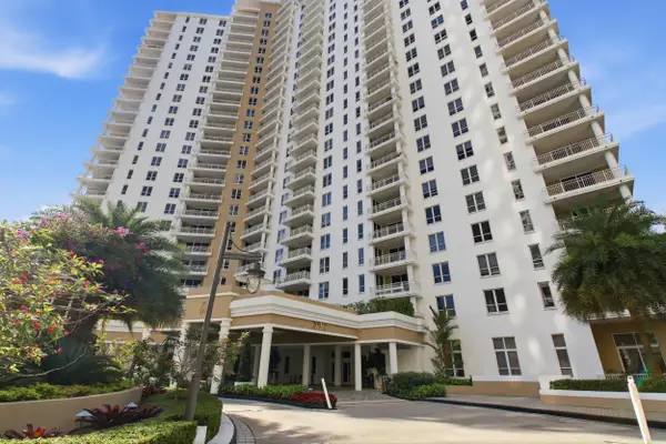 701 Brickell Key Boulevard #610, Miami, FL 33131