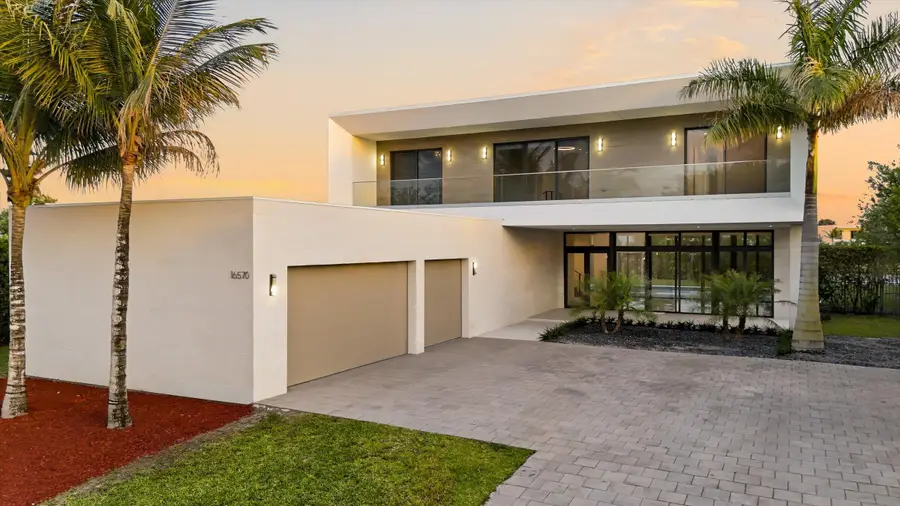 16570 Sunset Way, Weston, FL 33326 - #2