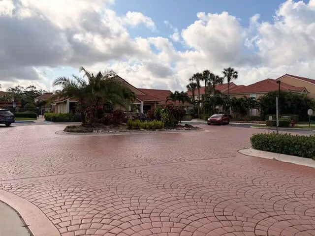 5661 Riverside Drive #203b7, Coral Springs, FL 33067 - #2
