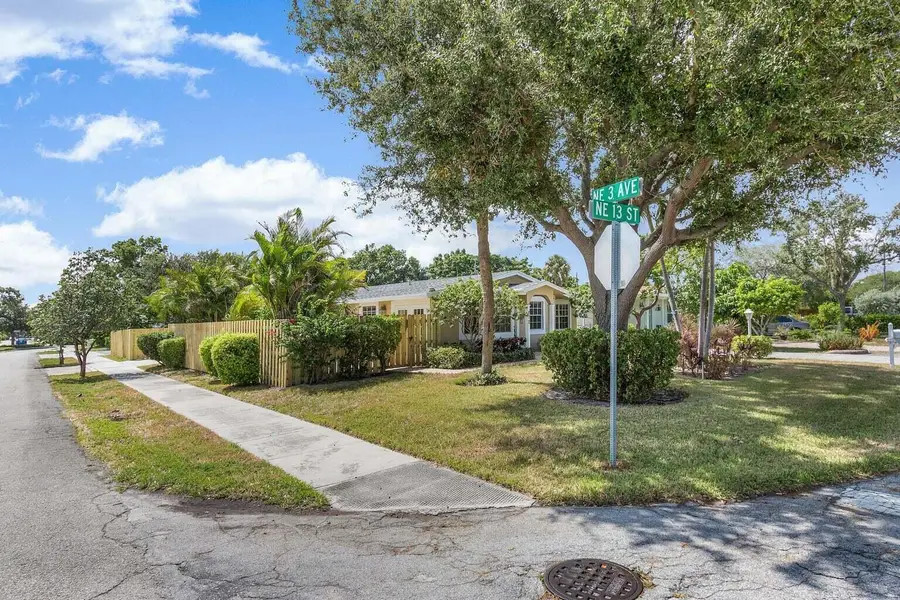 272 NE 13th Street, Delray Beach, FL 33444 - #3
