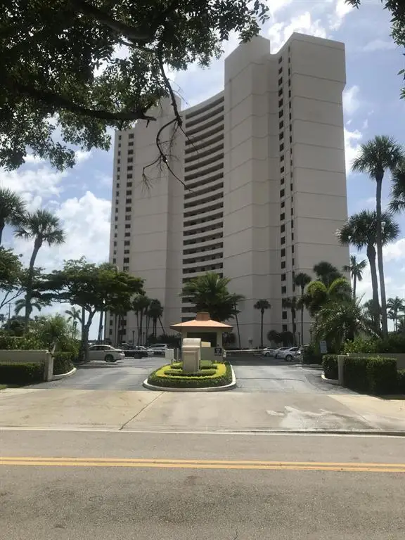 5200 N Flagler Drive N #905, West Palm Beach, FL 33407 - #2