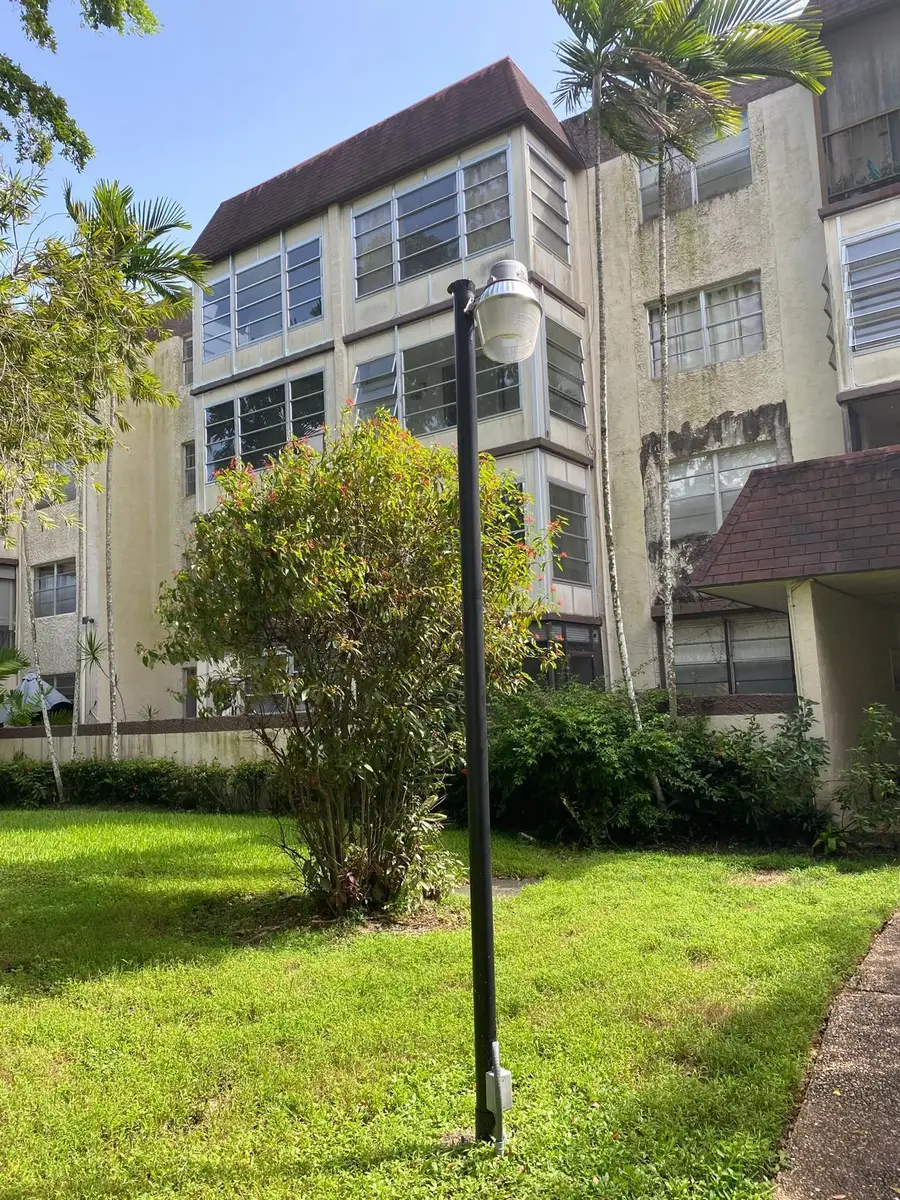 1681 NW 70th Avenue Nw #111, Plantation, FL 33313 - #2