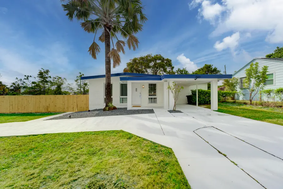 840 Bradley Street, West Palm Beach, FL 33405 - #3