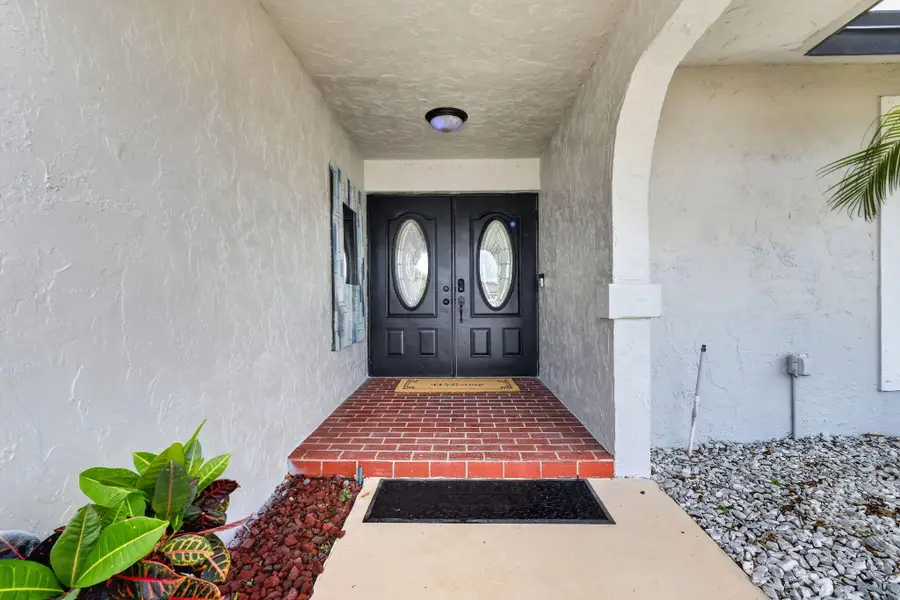 8444 Linden Way, Greenacres, FL 33467 - #2