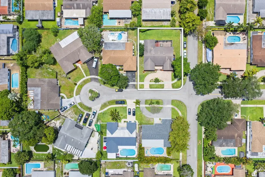 8350 NW 23rd Street, Pembroke Pines, FL 33024 - #3