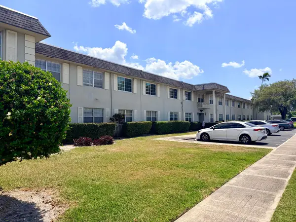 1560 Mckinley Street #115w, Hollywood, FL 33020