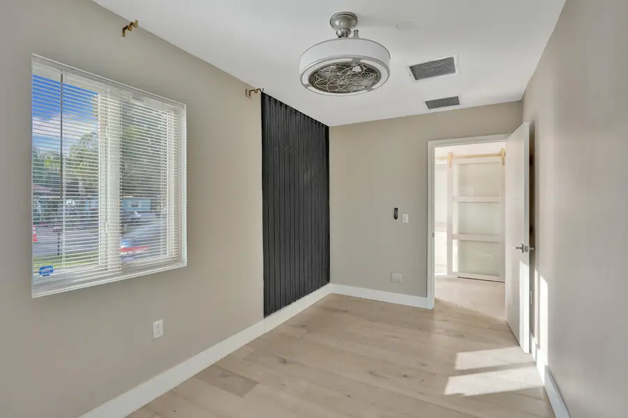 512 NW 15th Terrace, Fort Lauderdale, FL 33311 - #3