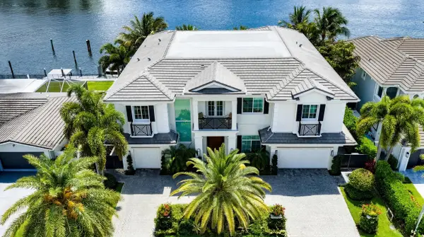 7212 NE 8th Drive, Boca Raton, FL 33487