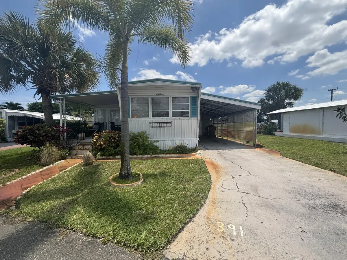 586 NE 47th Street, Deerfield Beach, FL 33064 - #1