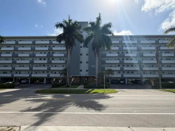 1000 NE 14th Avenue #304, Hallandale Beach, FL 33009