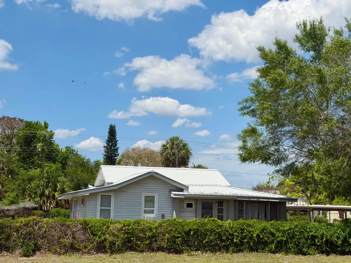 207 SE 4th Street, Okeechobee, FL 34974 - #1