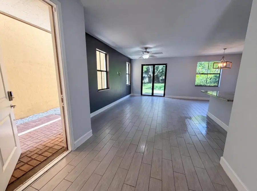 5213 NW 50th Terrace, Tamarac, FL 33319 - #3