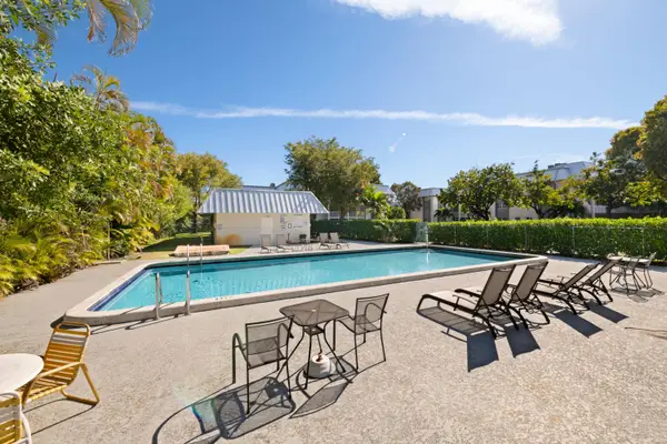2980 Riverside Drive #324-3, Coral Springs, FL 33065
