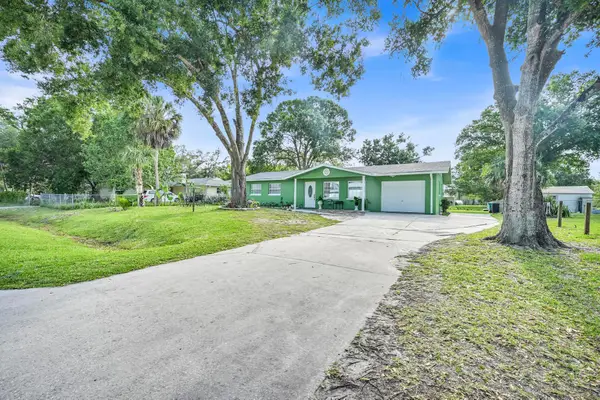 5214 Bowling Green Drive, Fort Pierce, FL 34951