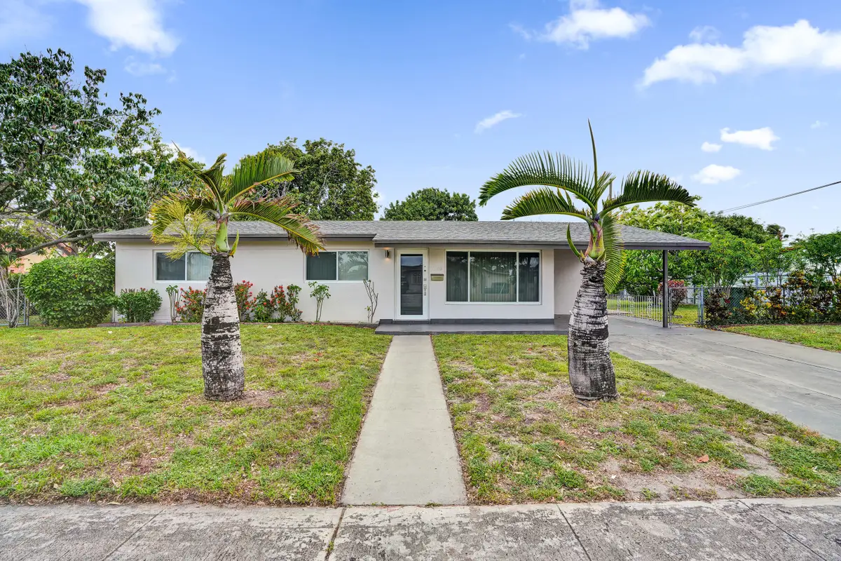 7200 W 14th Avenue, Hialeah, FL 33014 - #1